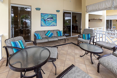 Blue Marlin Suite: Balcony